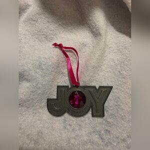Paparazzi Joy Ornament with Pink Gem